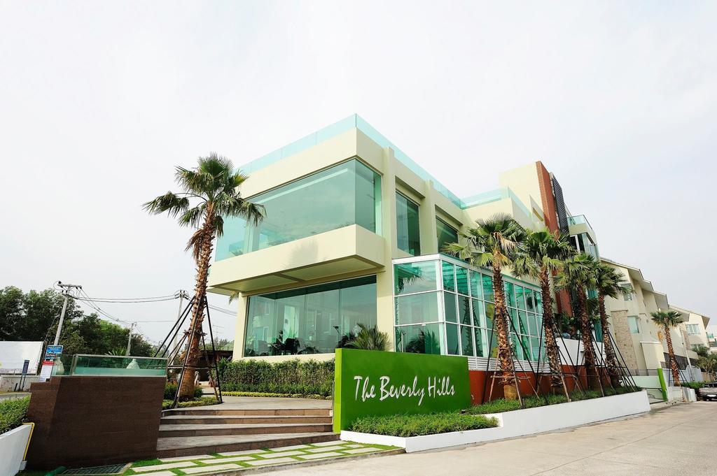 The Beverly Hills Hotel Nakhon Ratchasima Luaran gambar